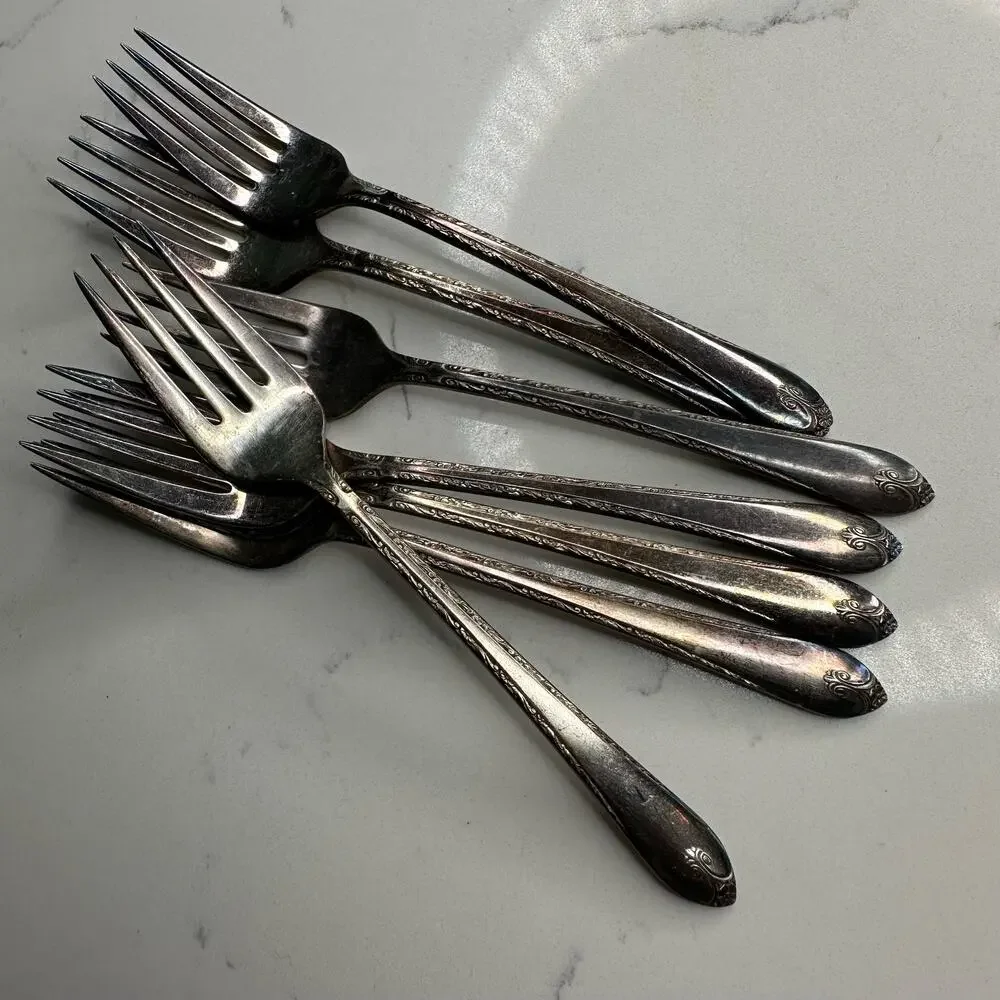 Rogers & Sons International Silver Flatware in Exquisite Pattern 1940s 43 pc